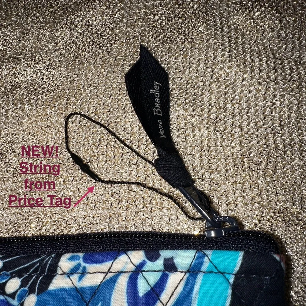 NEW Vera Bradley Large Quilted Pouch Zippered Multipurpose Cosmetic Bag Clutch